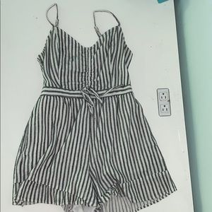 American Eagle Romper